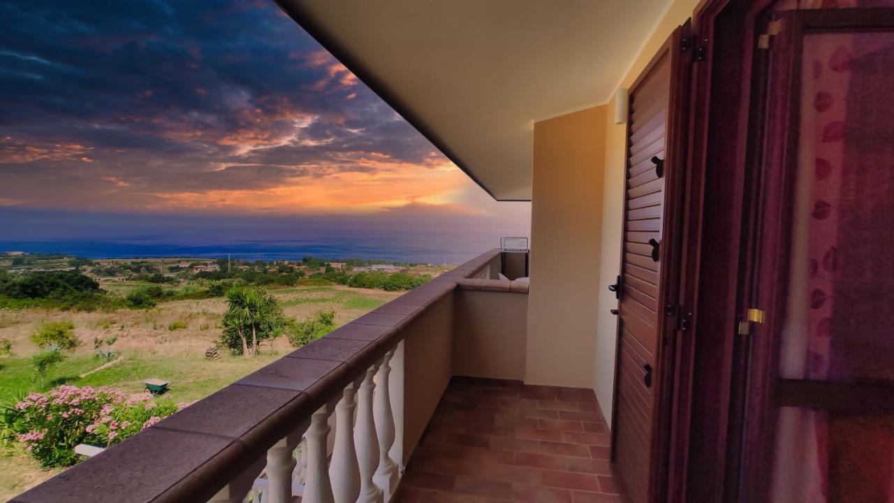 Residenza Domus Aurea Tropea- Vista Mare Hotel Santa Domenica  Buitenkant foto
