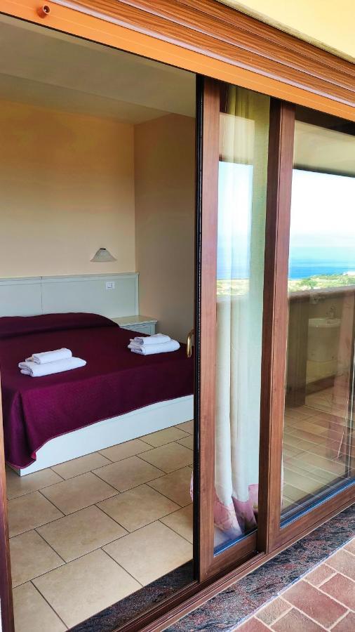 Residenza Domus Aurea Tropea- Vista Mare Hotel Santa Domenica  Buitenkant foto