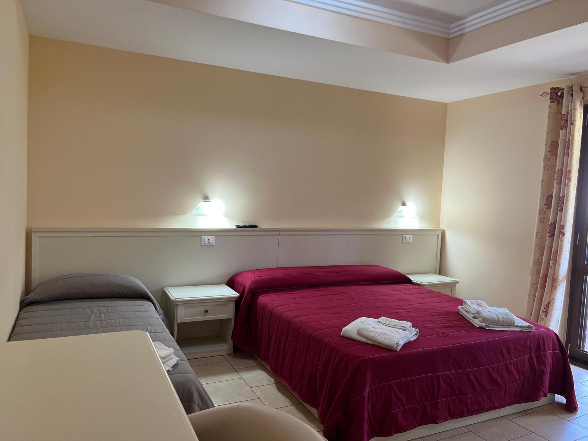 Residenza Domus Aurea Tropea- Vista Mare Hotel Santa Domenica  Buitenkant foto